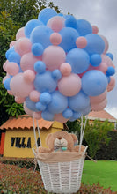 Cargar imagen en el visor de la galería, Aerostático Globos con Peluche